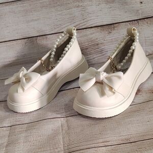 Elegant Cream Bow Women Shoes